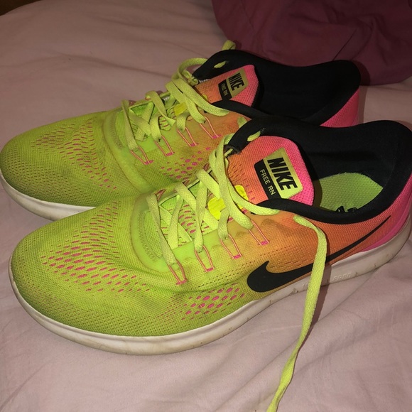 Nike Sneakers - Picture 1 of 6